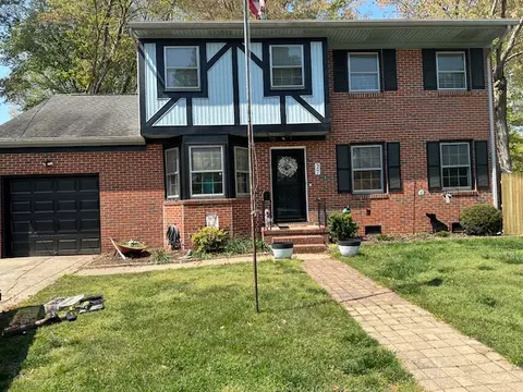27 Fauquier Pl, Newport News, VA 23608