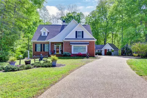 6269 N Mayfair Cir, Williamsburg, VA 23188