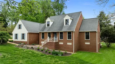 101 Harrells Ct, Williamsburg, VA 23185