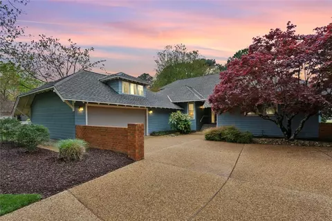 105 Bennett Cir, Williamsburg, VA 23185