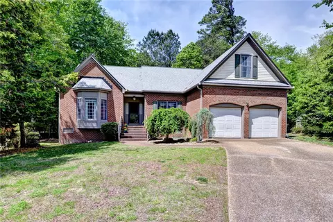 2732 Holly Ridge Ln, Williamsburg, VA 23185