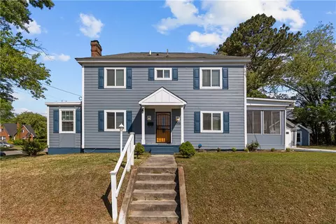 1305 Hampton Dr, Newport News, VA 23607