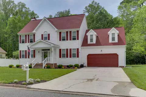 1221 Creekview Dr, Chesapeake, VA 23321