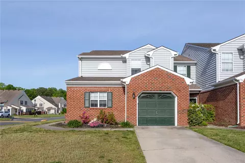 101 Linden Ct, Yorktown, VA 23693
