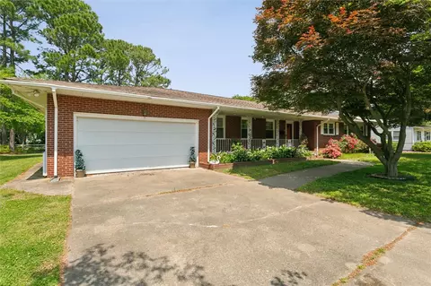 1365 Old Buckroe Rd, Hampton, VA 23663