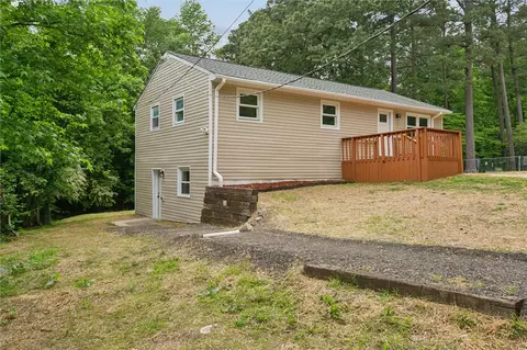 114 Allyson Dr, Williamsburg, VA 23188