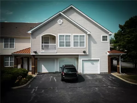 713 Windy Way #103, Newport News, VA 23602