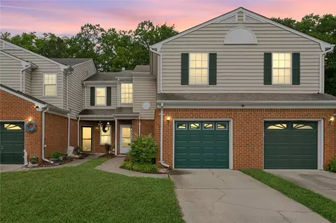 102 Chadwick Ct, Yorktown, VA 23693