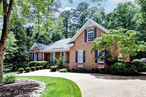 4 Tay Riv, Williamsburg, VA 23188
