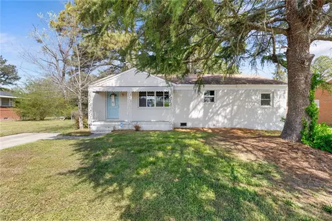 910 Truman Rd, Suffolk, VA 23434