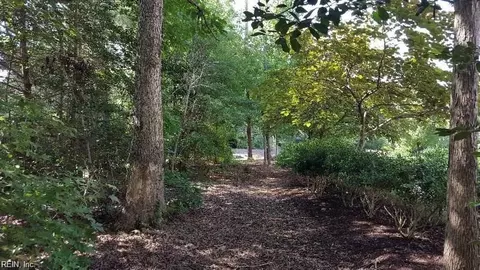 203 Waterton, Williamsburg, VA 23188