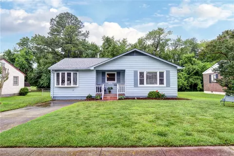 115 Bowen Dr, Hampton, VA 23666
