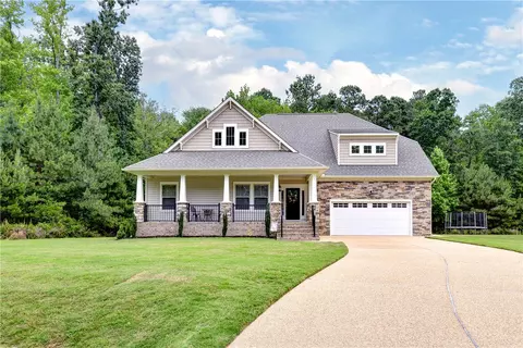 2251 Moonlight Pt, Williamsburg, VA 23185