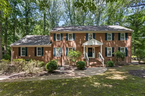 111 Pinepoint Rd, Williamsburg, VA 23185