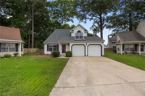 810 Millgate Ct, Newport News, VA 23602