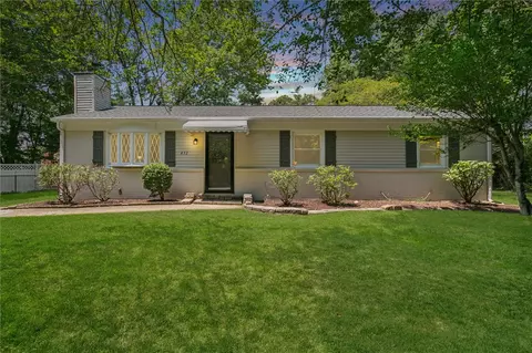 433 Queens Creek Rd, Williamsburg, VA 23185