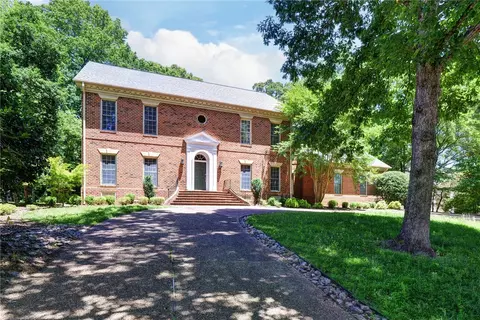 105 Gullane, Williamsburg, VA 23188