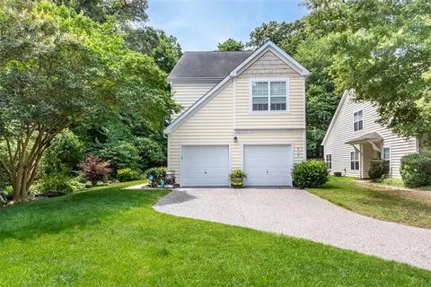615 Holmes Blvd, Yorktown, VA 23692