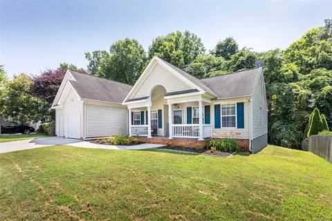 8831 Fenwick Hills Pkwy, Toano, VA 23168