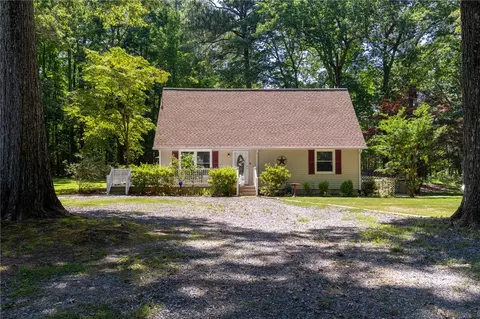 844 Rocky Point Lndg, Cobbs Creek, VA 23035