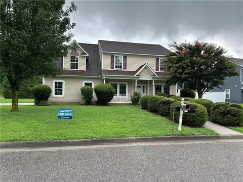 605 Rivergate Ter, West Point, VA 23181