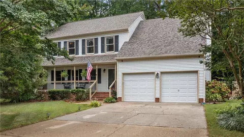 857 Ventnor Dr, Newport News, VA 23608