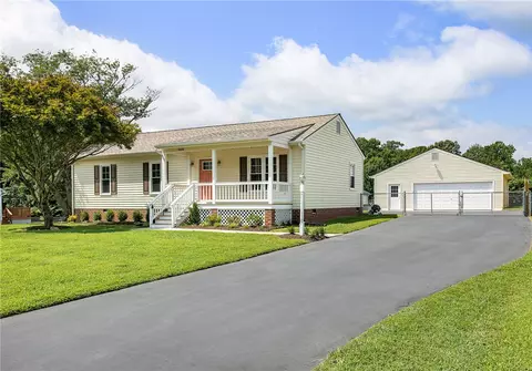 5809 Plaster Ln, Quinton, VA 23141