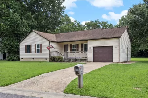 106 Catawba Ct, Williamsburg, VA 23185