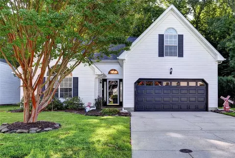 12 Bexley Ln, Hampton, VA 23666