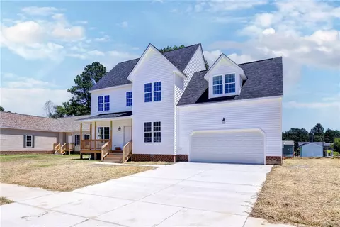 322 Pointers Dr, West Point, VA 23181
