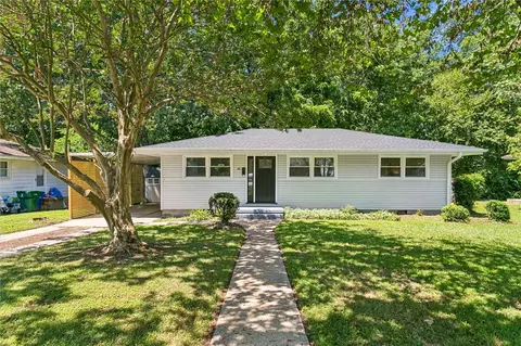 36 Edgemoor Dr, Newport News, VA 23603
