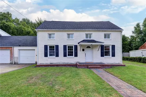 40 N Mary Peake Blvd, Hampton, VA 23666