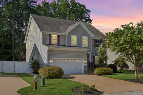 201 Cape Lndg, Yorktown, VA 23693