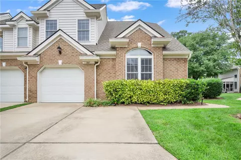 307 Hillside Ter, Newport News, VA 23602