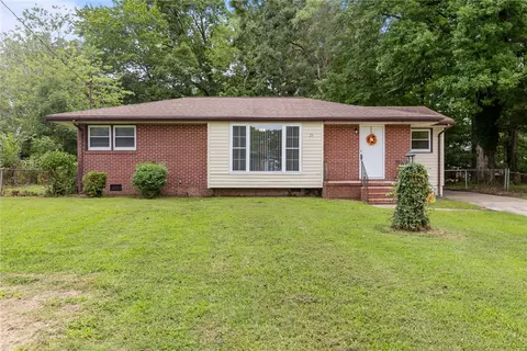 23 Lewallen Dr, Newport News, VA 23608