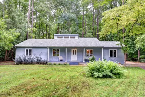 105 Daingerfield Rd, Williamsburg, VA 23185
