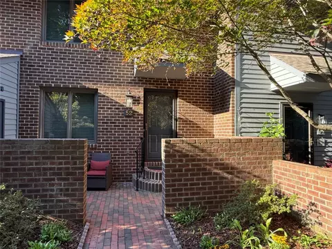 2133 S Henry St #52, Williamsburg, VA 23185