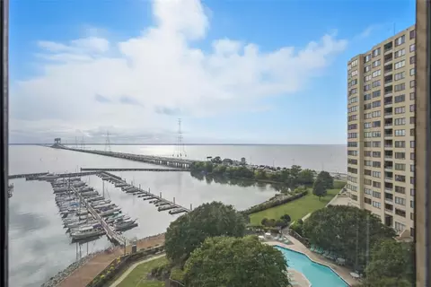 7501 River Rd #7D, Newport News, VA 23607