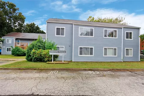 101 Lake Powell Rd #L, Williamsburg, VA 23185