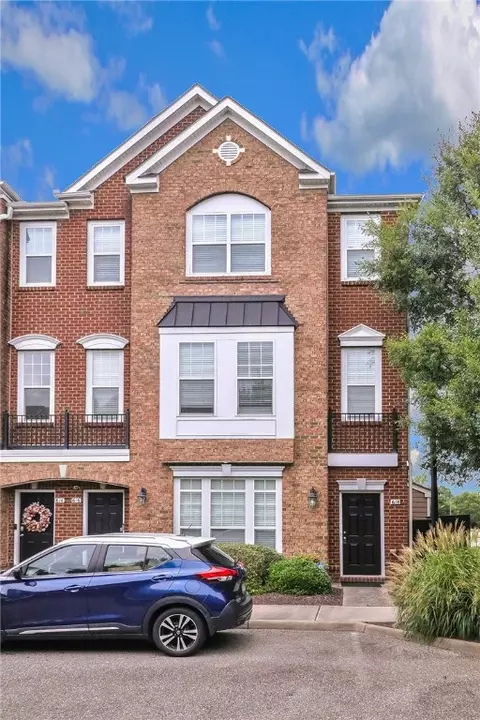618 Red Hill Rd, Newport News, VA 23602