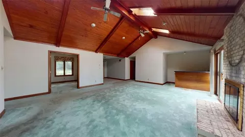 Living - 4859 Rosewell Dr, Gloucester, VA 23061 photo 6 of 14