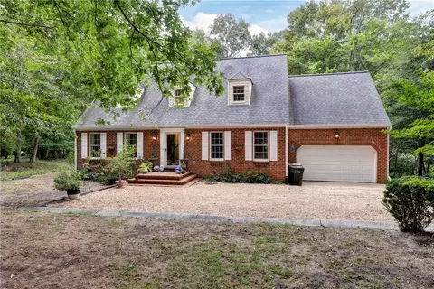 132 Bowstring Dr, Williamsburg, VA 23185