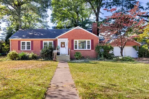 7307 Madison Ave, Newport News, VA 23605