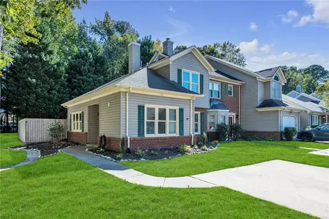 125 Three Notched Rd, Yorktown, VA 23692