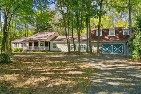 8655 Merry Oaks Ln, Toano, VA 23168