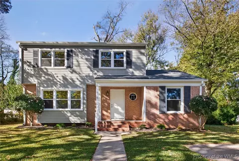 105 Glenn Cir, Williamsburg, VA 23185