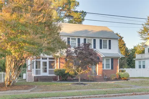 144 Meredith St, Hampton, VA 23669