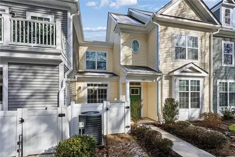 709 Promenade Ln, Williamsburg, VA 23185
