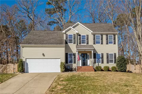 104 Bronze Ct, Williamsburg, VA 23185