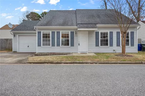 218 Old Bridge Ct, Newport News, VA 23608
